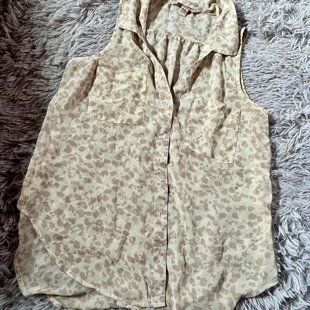Beige Minimalist Earthy Dainty Soft Girl Animal Print Flowy Blouse Tank